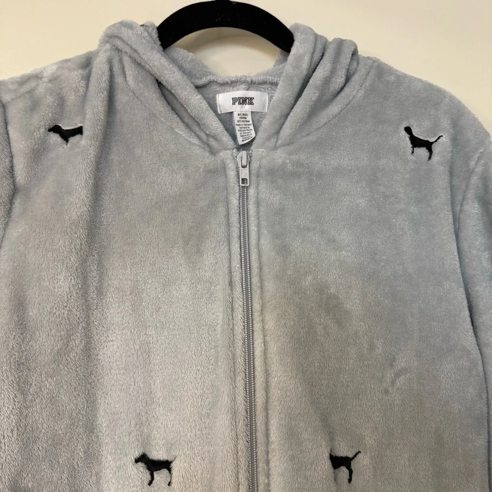 Victoria’s Secret PINK One-Piece Teddy Pajama Soft Gray M/L Dog Logo Sleepwear - Picture 7 of 9